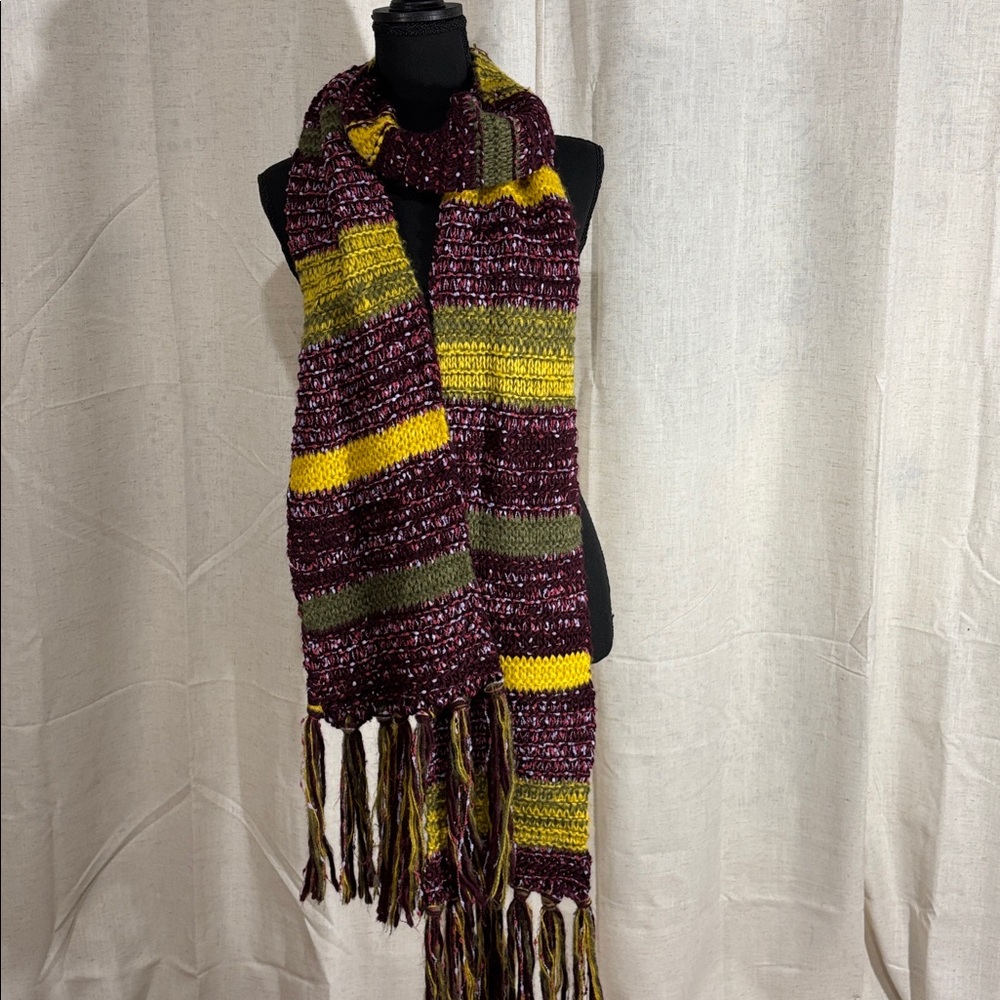 Multicolor Knit Scarf - Picture 2 of 5